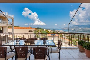 Balcony - Fotis Apartment (Kefalonia)