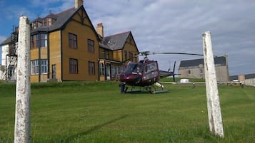 المنشأة من الخارج