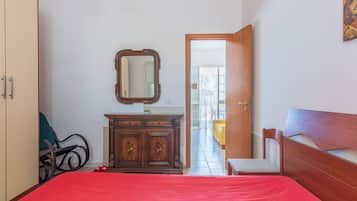 2 habitaciones, tabla de planchar con plancha y wifi gratis