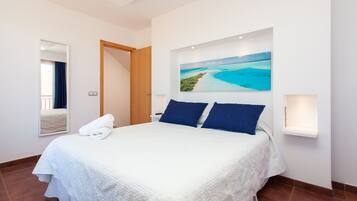 3 bedrooms, free WiFi, bed sheets