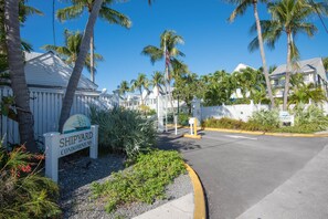 Property grounds - AHOY MATE! New Shipyard Listing! (Key West)