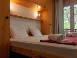 3 bedrooms, free Internet
