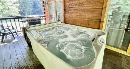 Whisper Creek 2 Bedroom Cabin by RedAwning