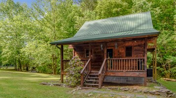 Cabin, 2 Bedrooms | Exterior