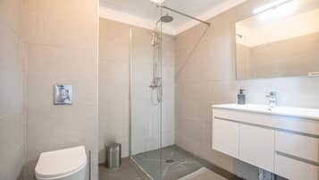 Banyera i tovalloles