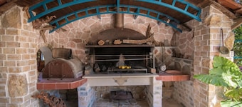 Zamor Family Villa 2!