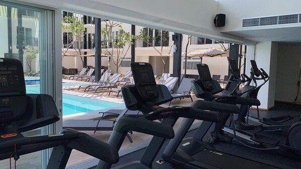 Outdoor pool, a heated pool - LIFE Bucerias PB3 Apt. with Exclusive Jacuzzi in Golden Zone (Bucerías)