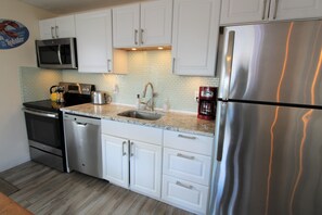Fridge, microwave, oven, stovetop - Water Access Condo on Cape Cod Bay (2284) (Provincetown)
