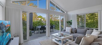 Gone to the Beach Free Wifi Pet Friendly Free late check out in winter