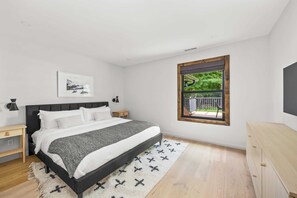 5 dormitorios, tabla de planchar con plancha, cuna de viaje y wifi