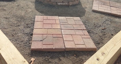 Cozy Lake Cabin Families Will Love + Vintage Games--Only 5 Min Walk to Lake