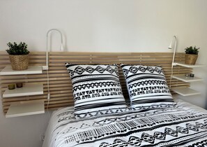 1 bedroom, travel crib, WiFi, bed sheets