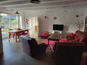 TV, DVD player, books