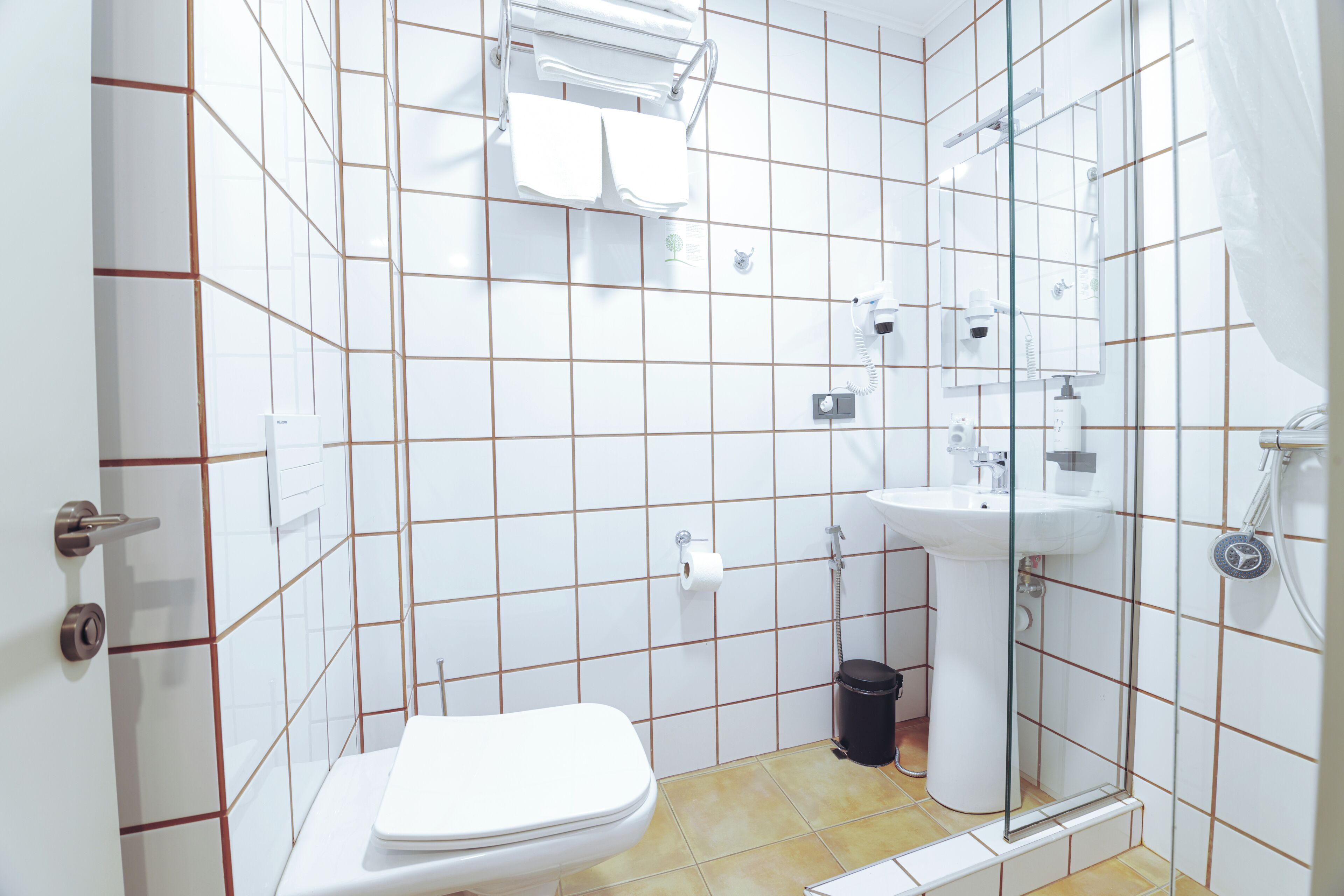 Photo - KING TAMAR HOTEL By LUXURIA HOTELS