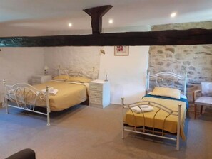 2 Schlafzimmer, Bettwäsche