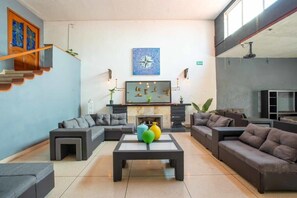 Living area - Hostal La Paz & Love | Hab Priv. | Zona Centro (Guadalajara)