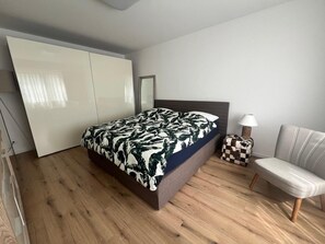 1 Schlafzimmer, Bügeleisen/Bügelbrett, kostenloses WLAN, Bettwäsche