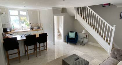 2 bed flat