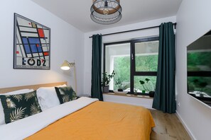 2 bedrooms, desk, blackout drapes, iron/ironing board - Lumina cozy 2-level apart with terrace (Lodz)