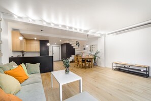 Interior - Lumina cozy 2-level apart with terrace (Lodz)