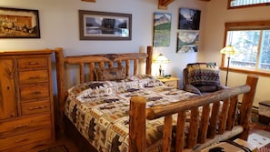 4 Schlafzimmer, Schreibtisch, Bügeleisen/Bügelbrett, kostenloses WLAN