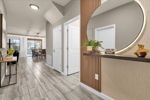 Interior - 6 Bedroom/ 6 Bathroom Champions Gate (9152 TS) (Davenport)