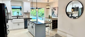 6306 S Lansdale Cir · Gorgeous 4 Bedroom Tampa Pool Home