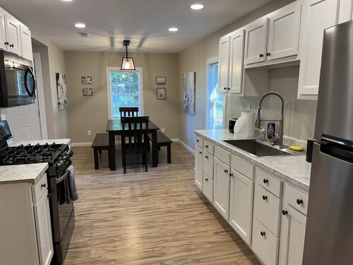 Wilson, Two Bedroom House in Historic Loveland