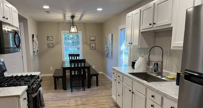 Wilson, Two Bedroom House in Historic Loveland