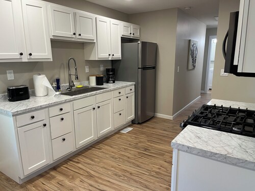 Wilson, Two Bedroom House in Historic Loveland