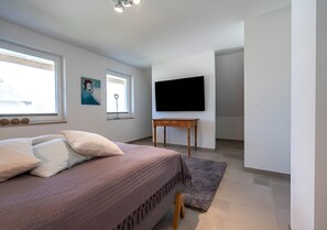 4 bedrooms, Internet