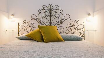 2 bedrooms, iron/ironing board, travel crib, free WiFi