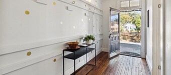 Perfect for Bachelorette & Bachelor Groups ★ Private Duplex ★ Starland District