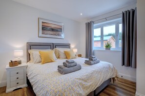 2 Schlafzimmer, Bügeleisen/Bügelbrett, WLAN, Bettwäsche