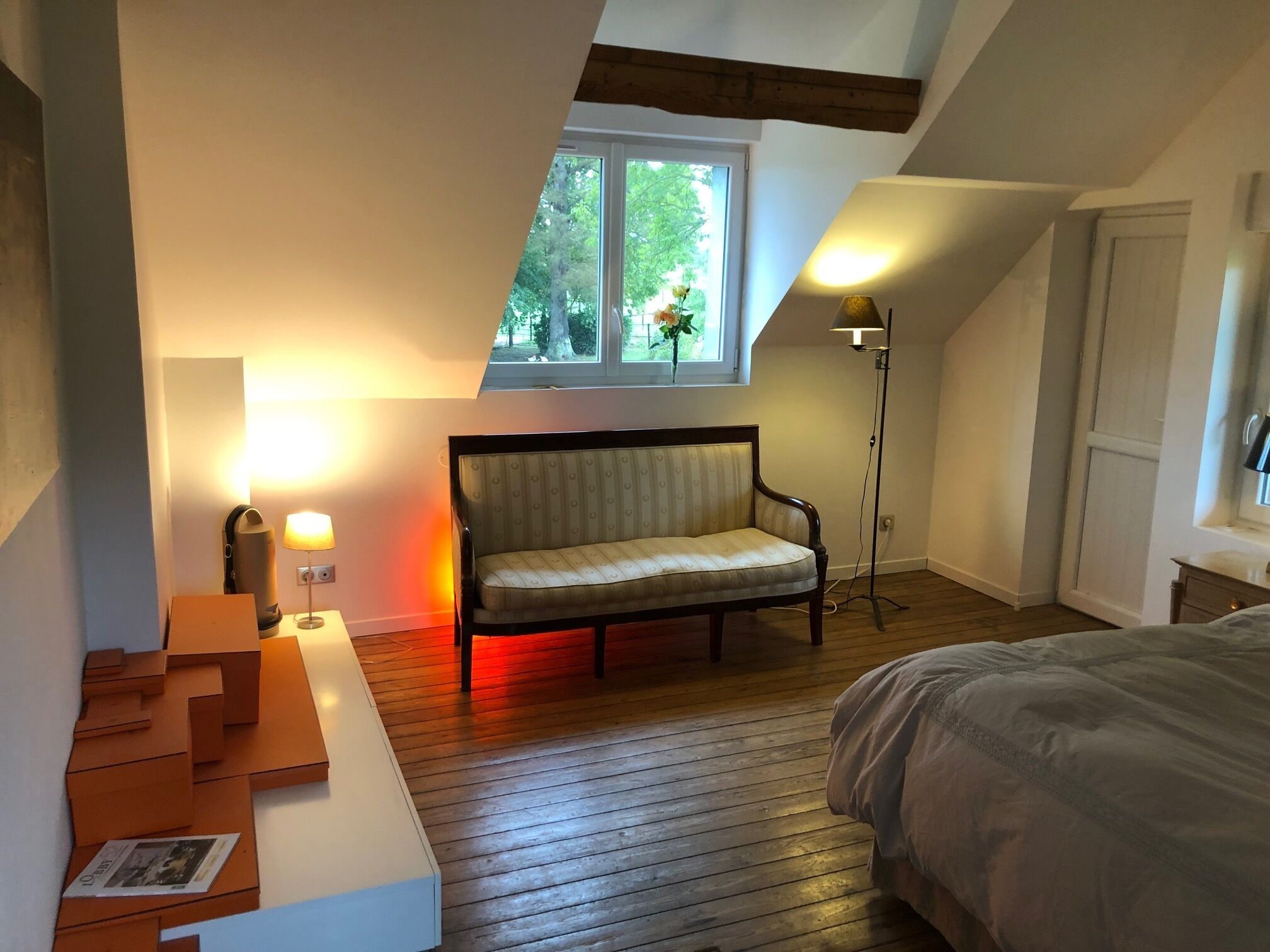 3 slaapkamers, een bureau, een strijkplank/strijkijzer, wifi