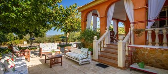 Beautiful home in Pliego