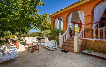 Beautiful home in Pliego