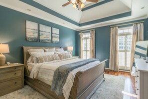 5 bedrooms, iron/ironing board, free WiFi, bed sheets