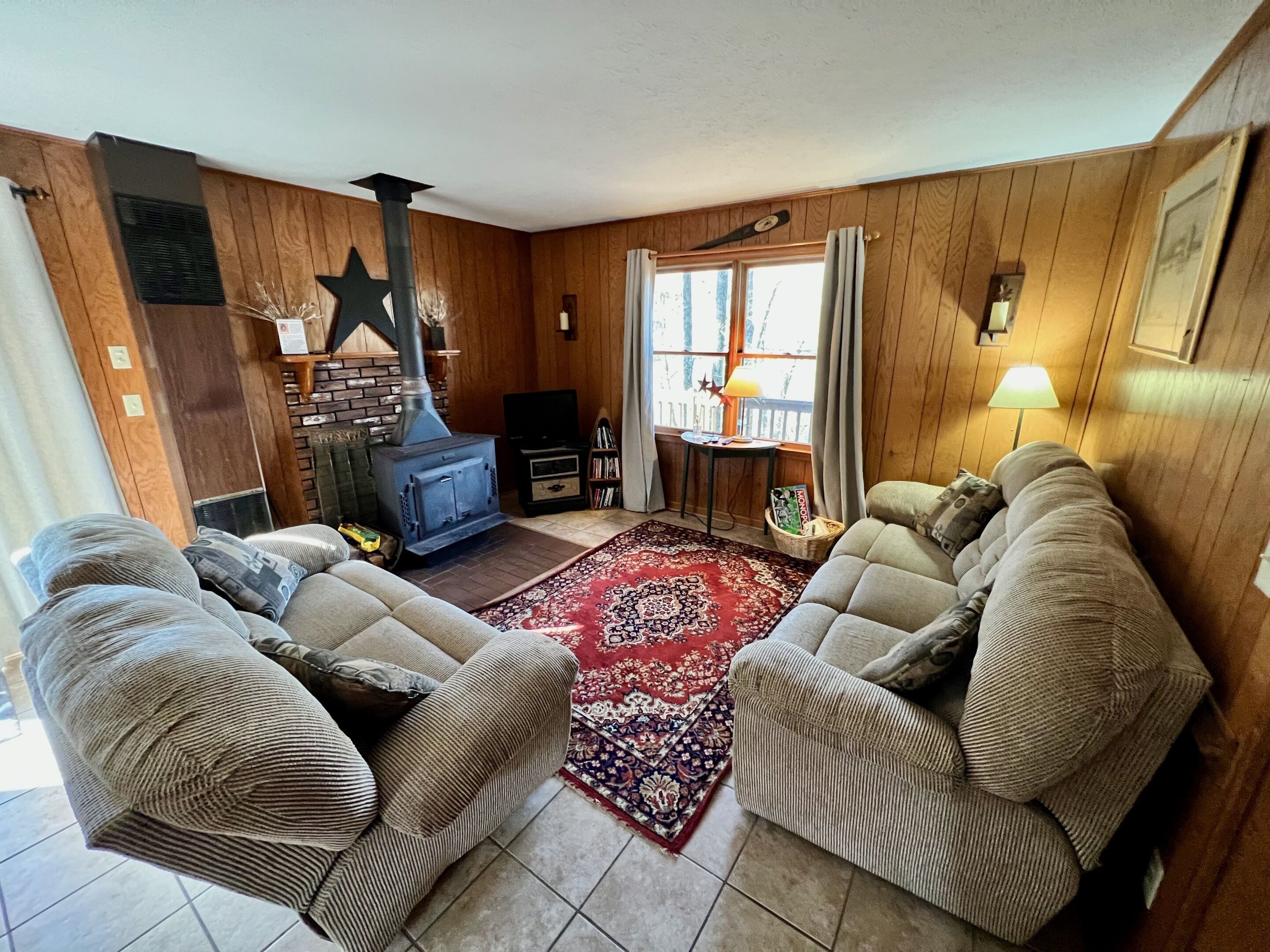 Pet Friendly Three Bedroom In Blue Ridge Mountains - Virginia