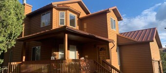 Beautiful Home & View- Mountain View Estates North