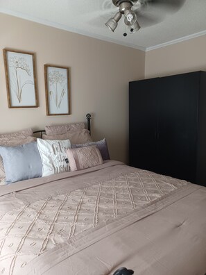 1 bedroom, iron/ironing board, free WiFi, bed sheets