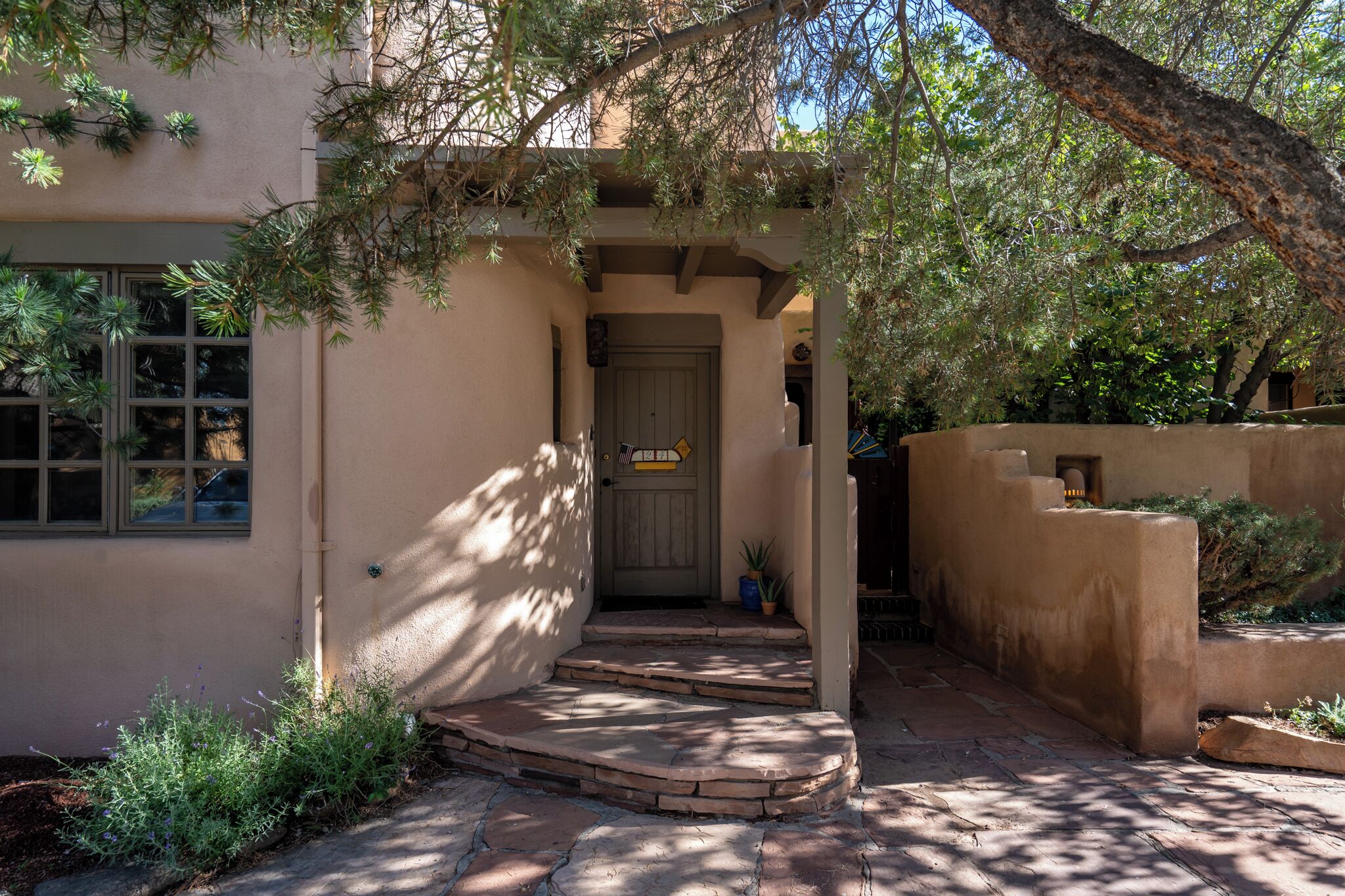 Condo (2 Bedrooms) | Property amenity