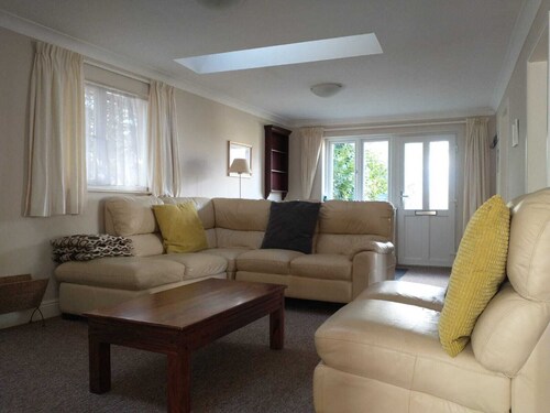 lockwood bungalow adults only