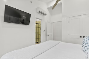 2 chambres, fer et planche à repasser, lit parapluie, Wi-Fi gratuit