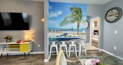 Blue Lake House, GamE RooM, Sleep 10, Beach, Casino