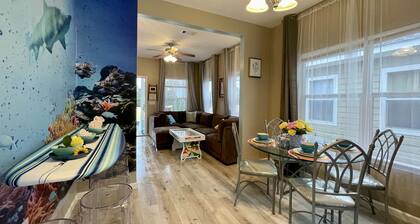 GaMe RoOm, LAKE, Sleep 10, Beach, Casino - Pink