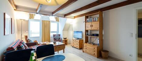 TV, DVD player, stereo