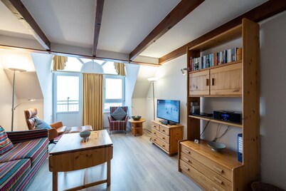 Nordland Apartments - Samsö Apartment - Right on the water—you can't get any closer than this! -