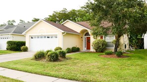 Casa (Private Pool house at Lakeside Commun) | Exterior