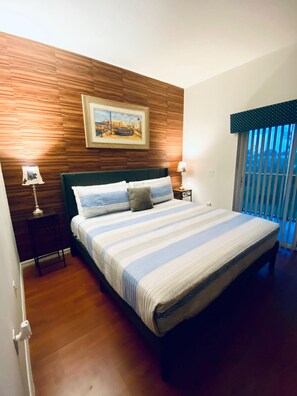 Exterior - Huge Screened Patio That Overlooks Lake Buck, Near Famous Attractions!! (Kissimmee)